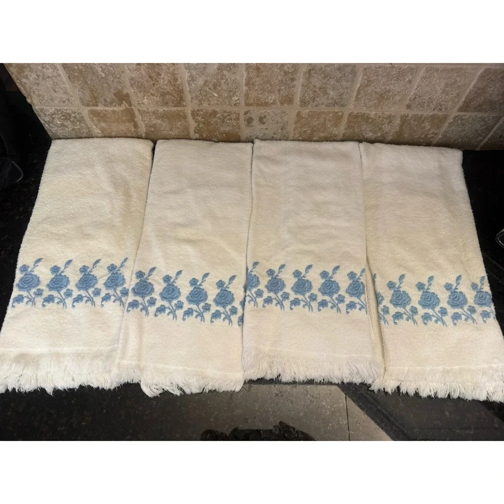 Vintage Dundee 7 Piece Set Bath & Hand Towel Retro Blue Floral Embroidery U.S.A.